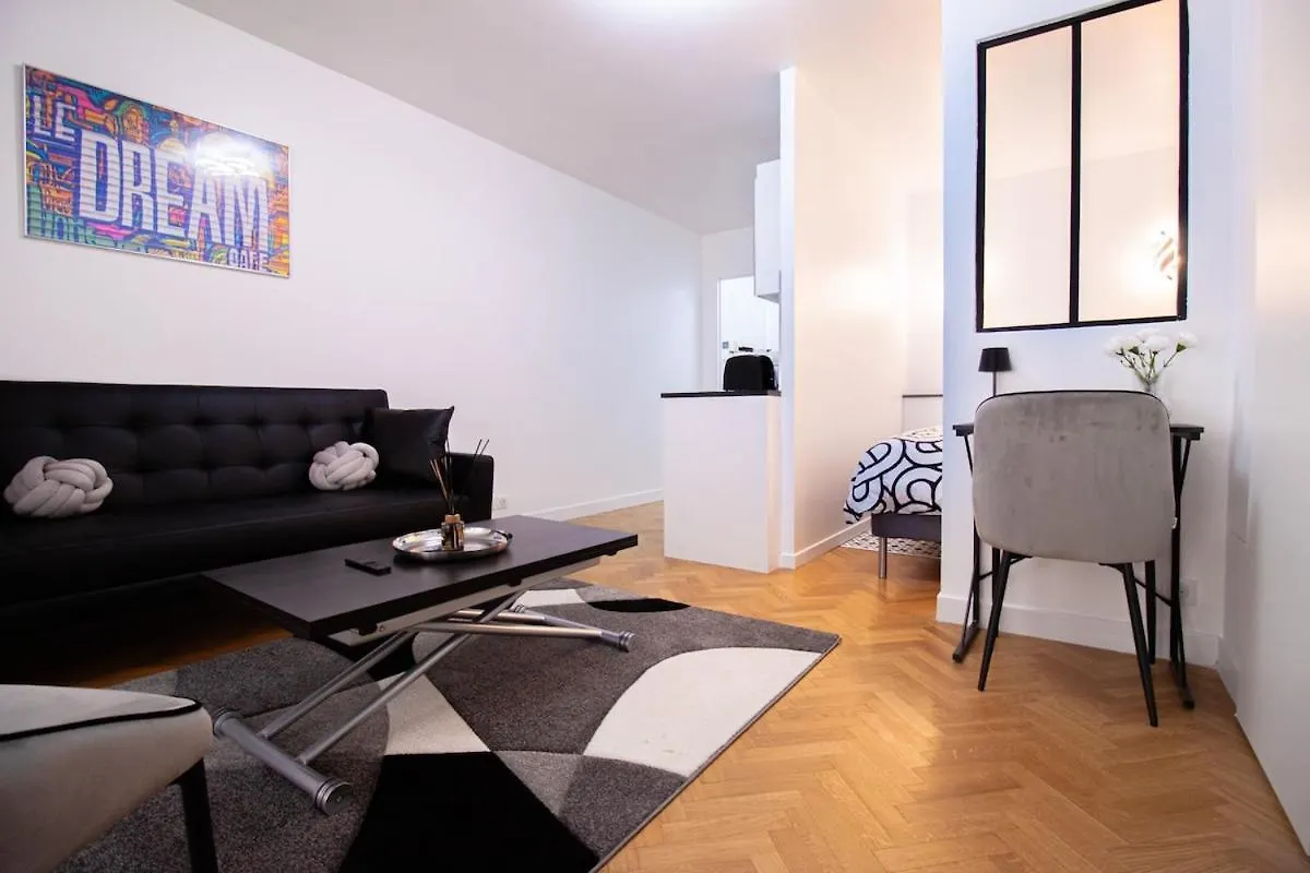 Elegante Evasion Dans Le Vibrant 11E Arrondissement - Longue Duree Lejlighed Paris