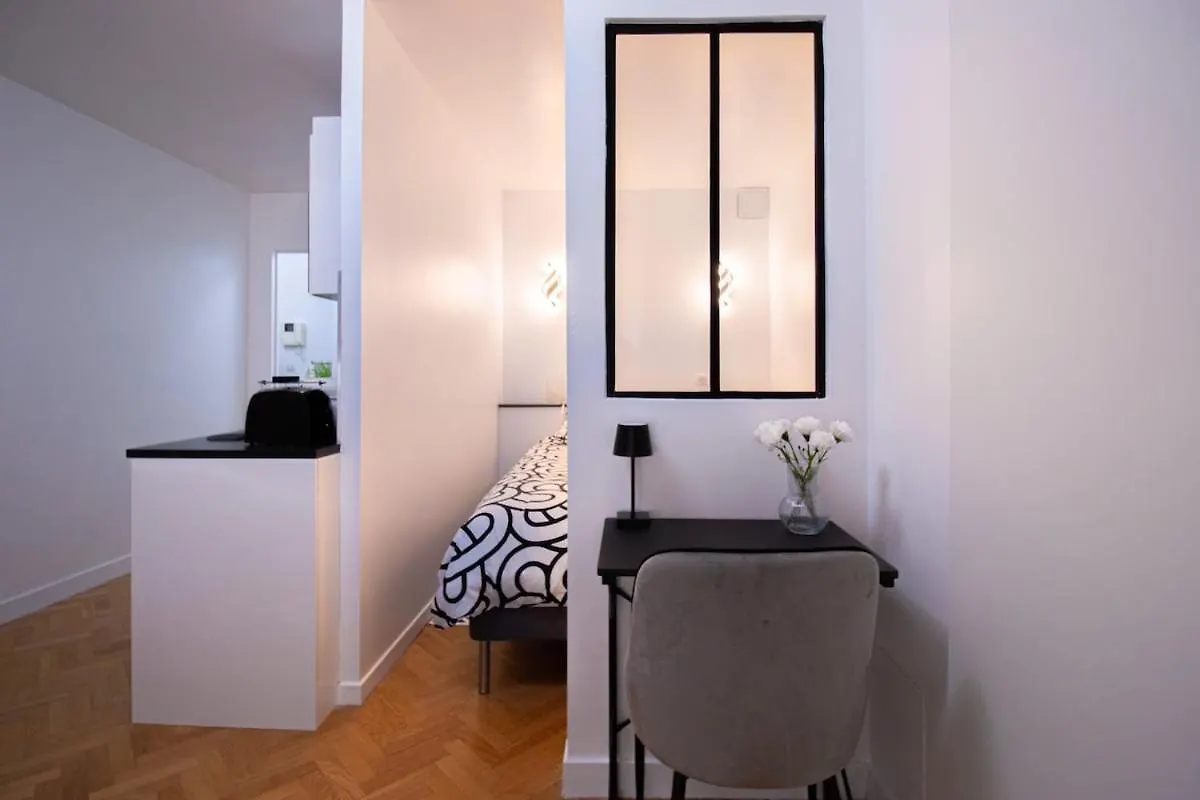 Apartmán Elegante Evasion Dans Le Vibrant 11E Arrondissement - Longue Duree Paříž